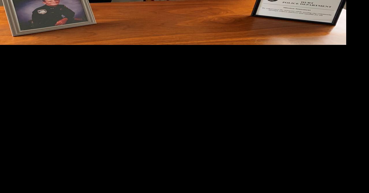 Cuffs link old, new Hurt Police Department Chiefs Multimedia