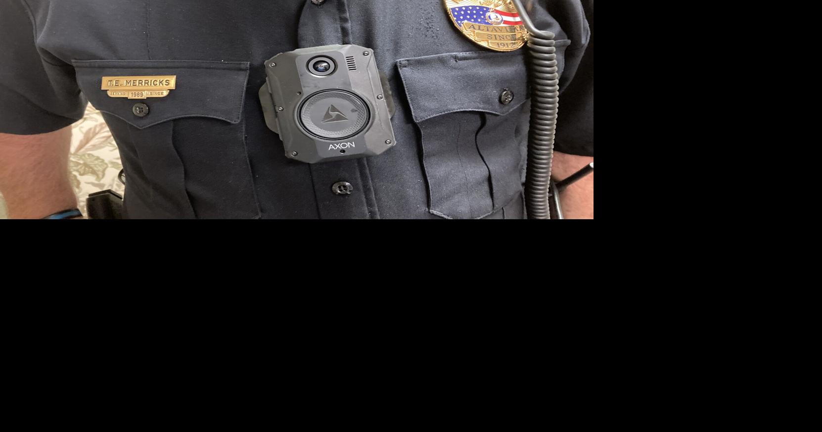 Altavista Police Department uses new body cameras Multimedia