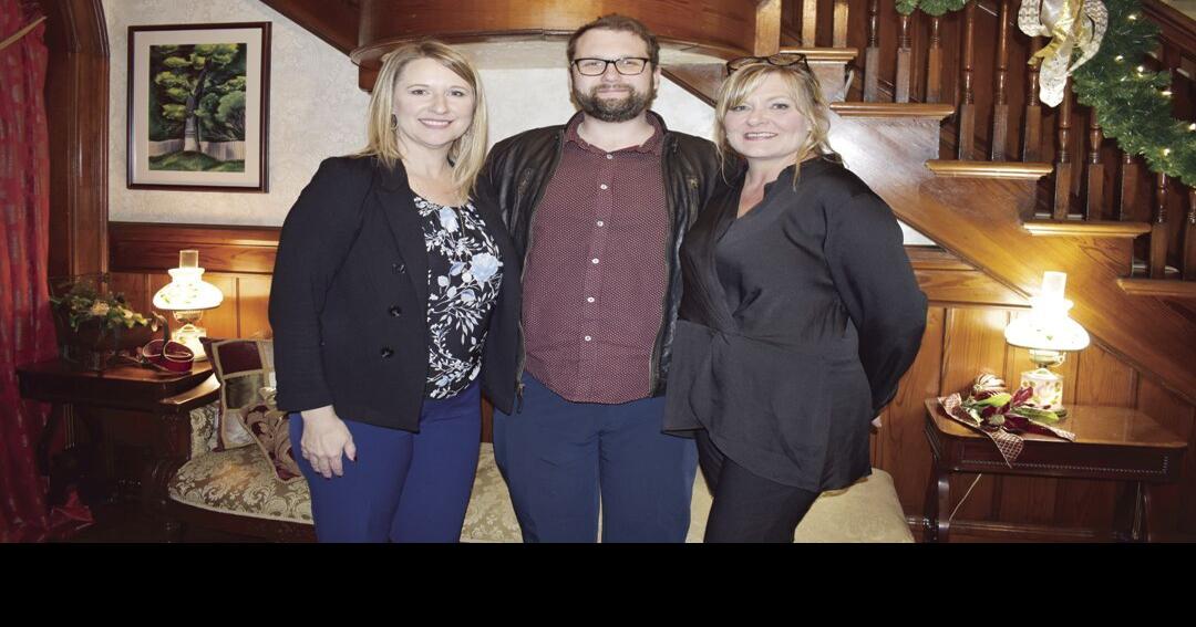 Mingle & Jingle with the Altavista Area Chamber News