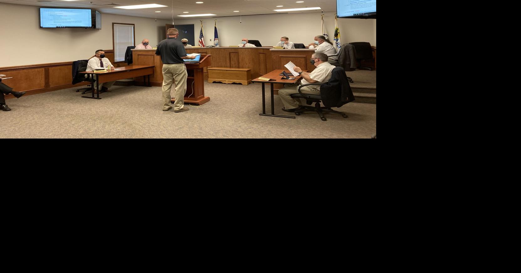 Town Council discusses local park improvements, paranormal activity at