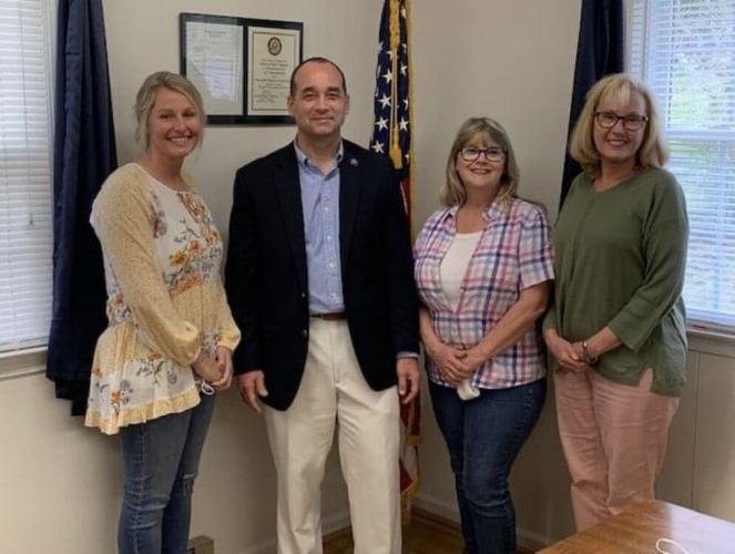 Good visits Hurt town hall Multimedia