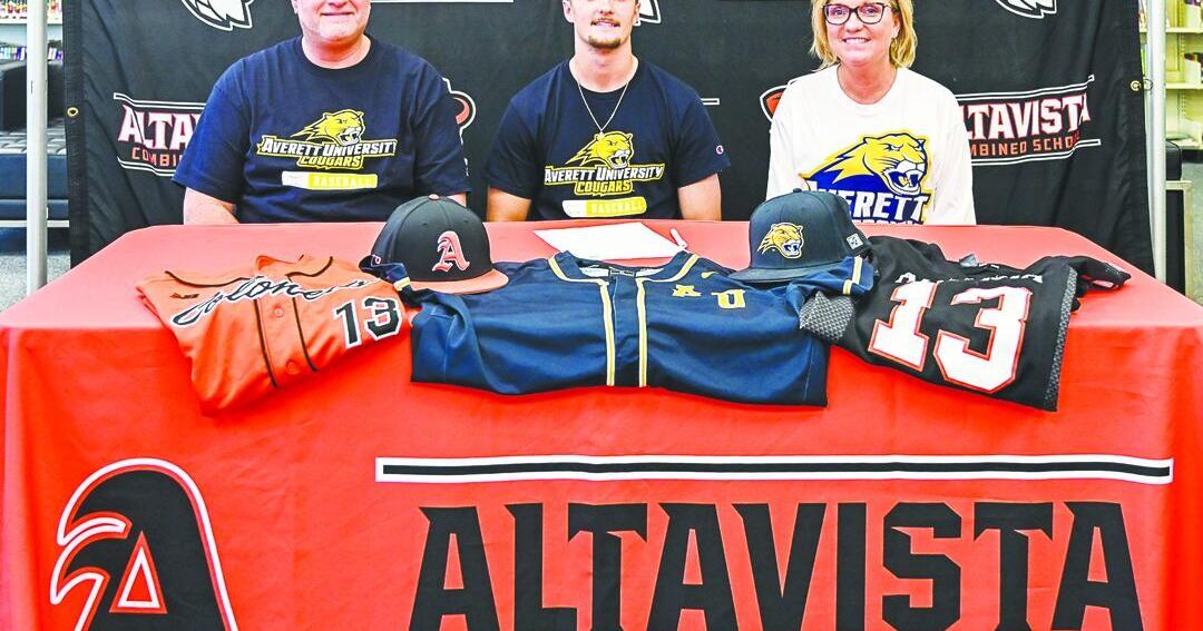 Shelton signs to play baseball at Averett