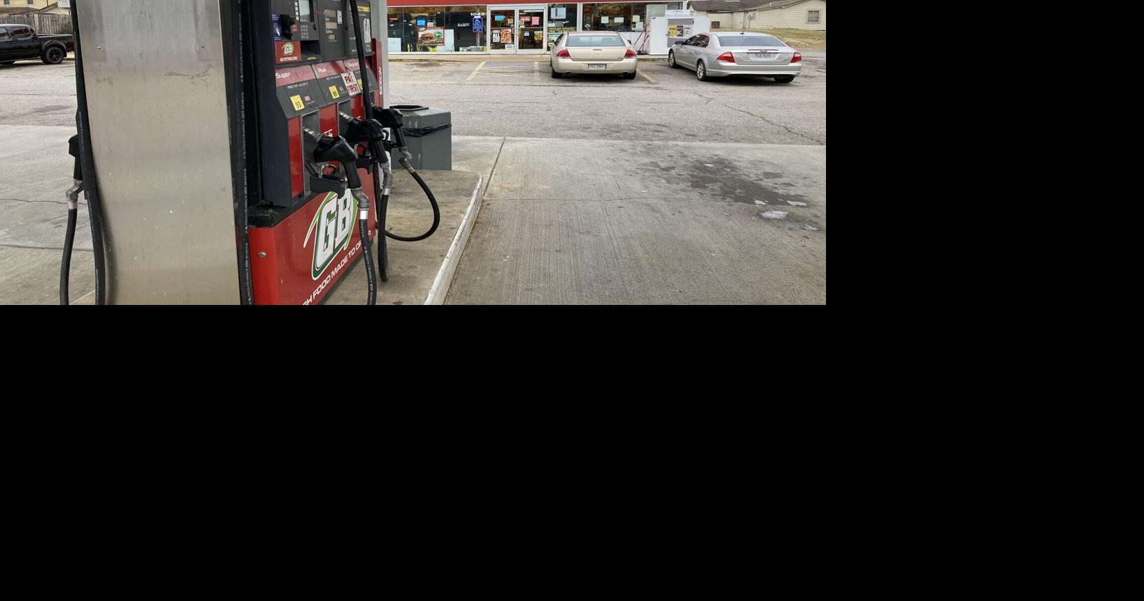 Cards compromised by 'skimmers' at local gas station Multimedia