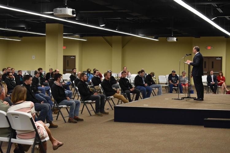 VTI celebrates students' hard work at graduation Multimedia