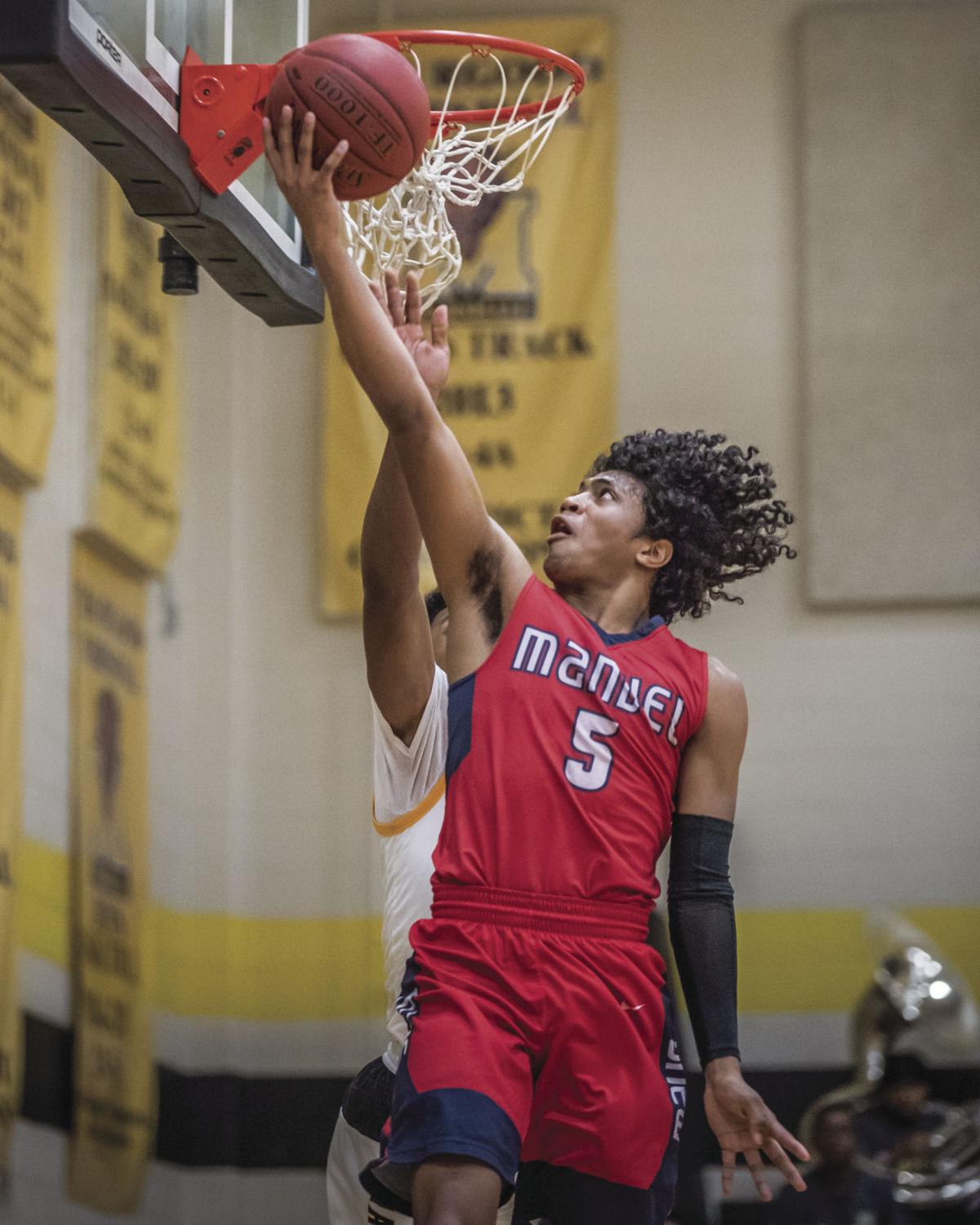 Mavericks weather early barrage, roll past Marshall ...