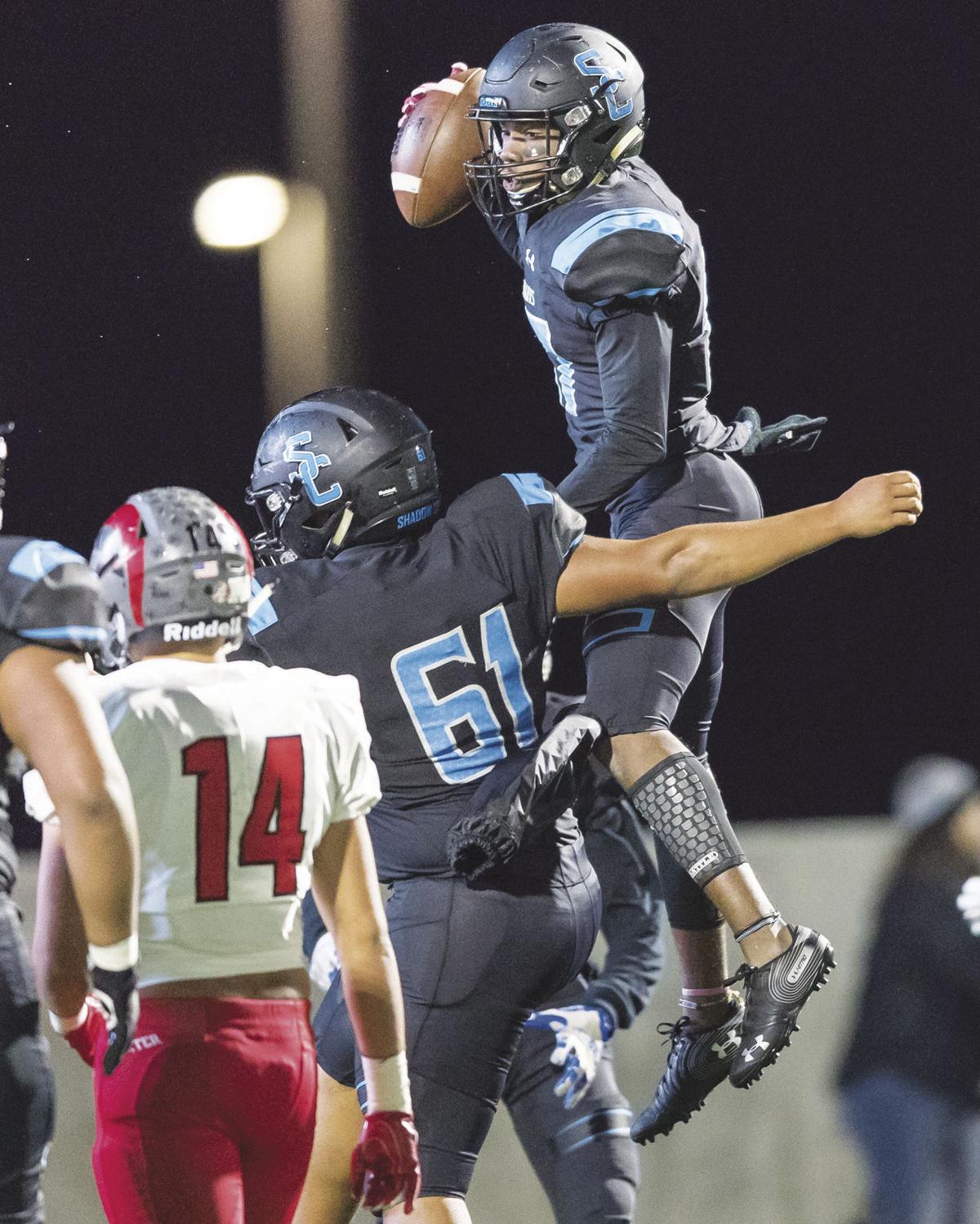 Sharks Rally Past Nc Porter 37 30 Sports Alvinsun Net