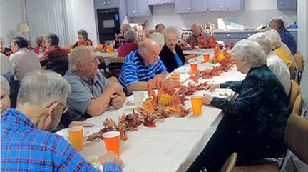 Alvin High school class of 1952 holds reunion | Life | alvinsun.net