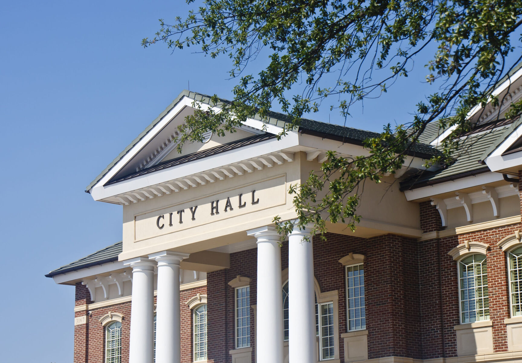 Alvin council takes no action after Flock talks | News | alvinsun.net