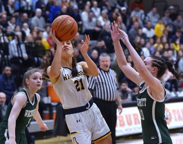 Andover defeated Wachusett 61-57 in Division 1 semifinals in girls basketball action. 3/013/2023