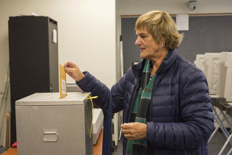 Early voting a hit in Andover Local News