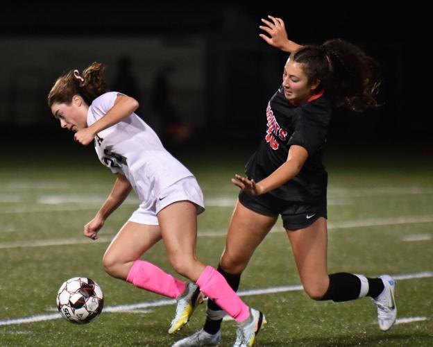 North Andover hosted Andover in girls soccer Tuesday night. 10/11/2022