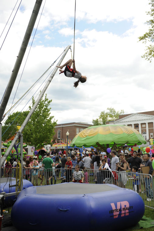 130518_at_tje_clowntown_04.jpg