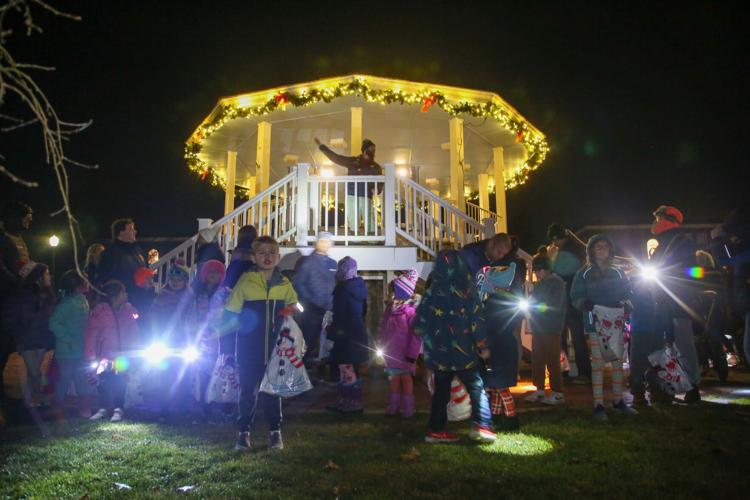 PHOTOS Andover kids track down 5,000 candy canes in flash light hunt