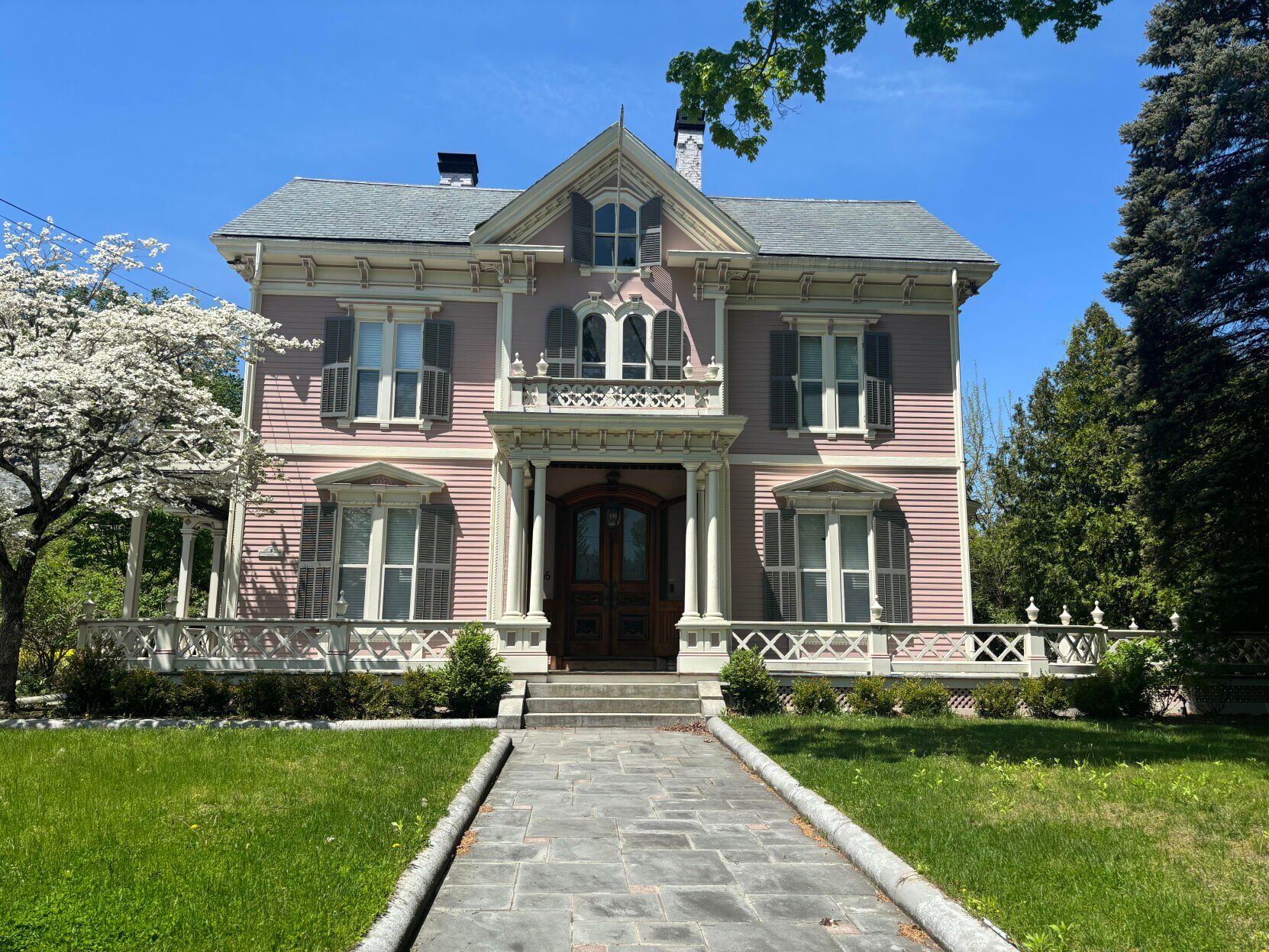 Preservation Commission sets June 11 hearing on 'Pink House' demo