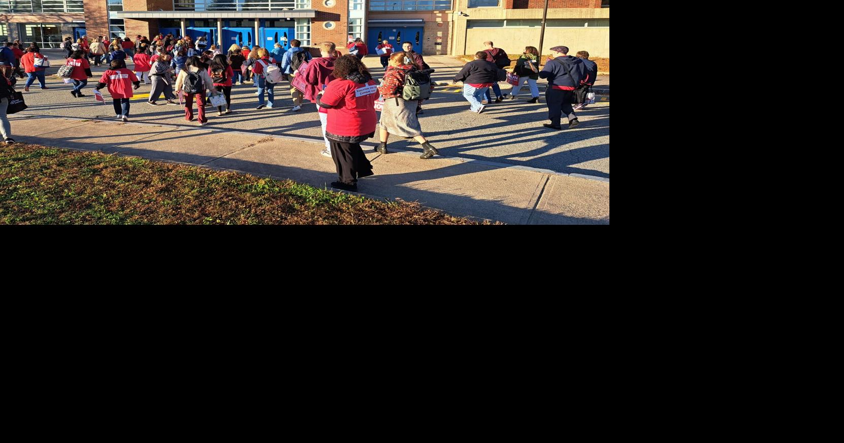 Teachers take job action to protest stalled negotiations ...
