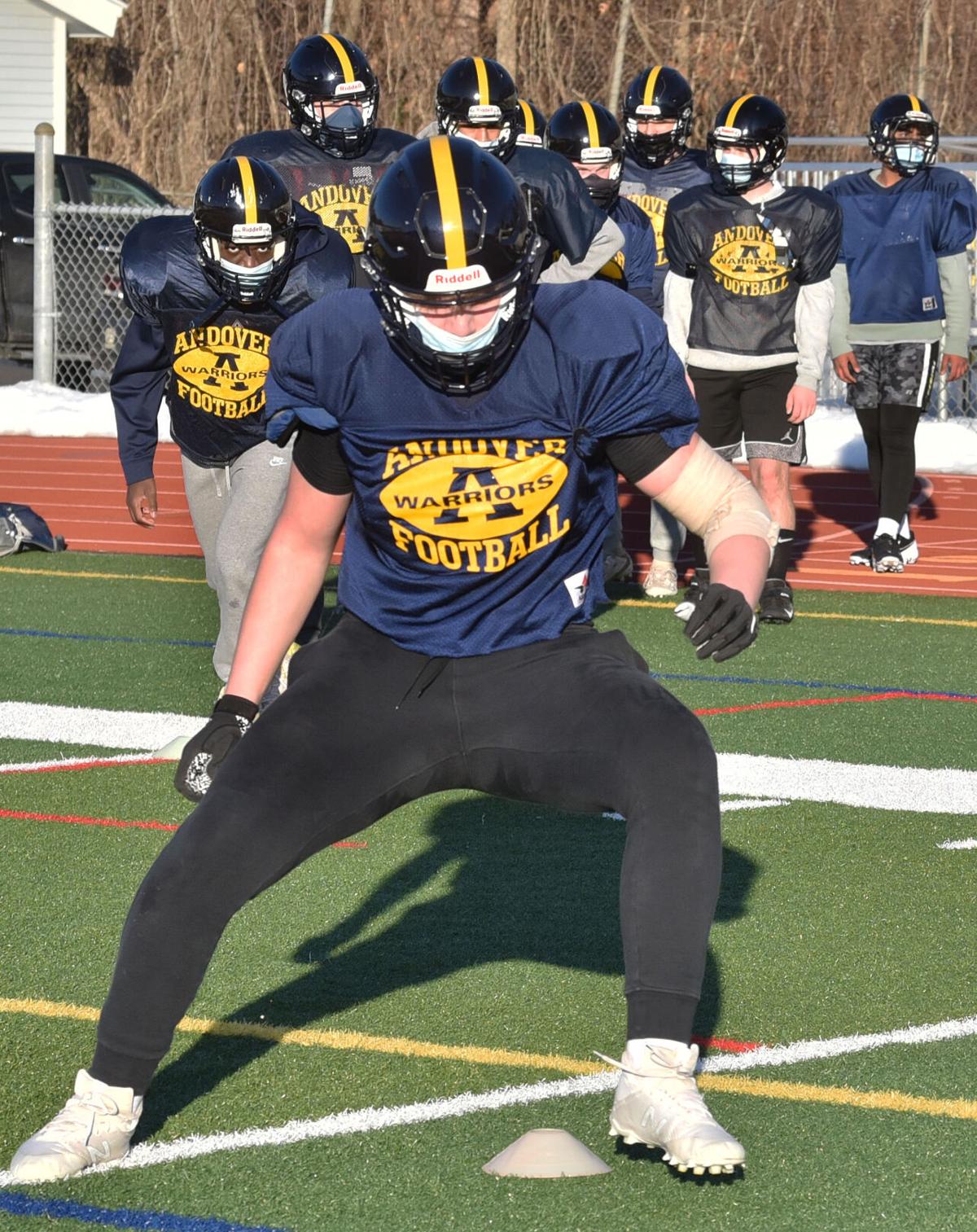 210226_AT_CRU_AndoverFootball_10.jpg