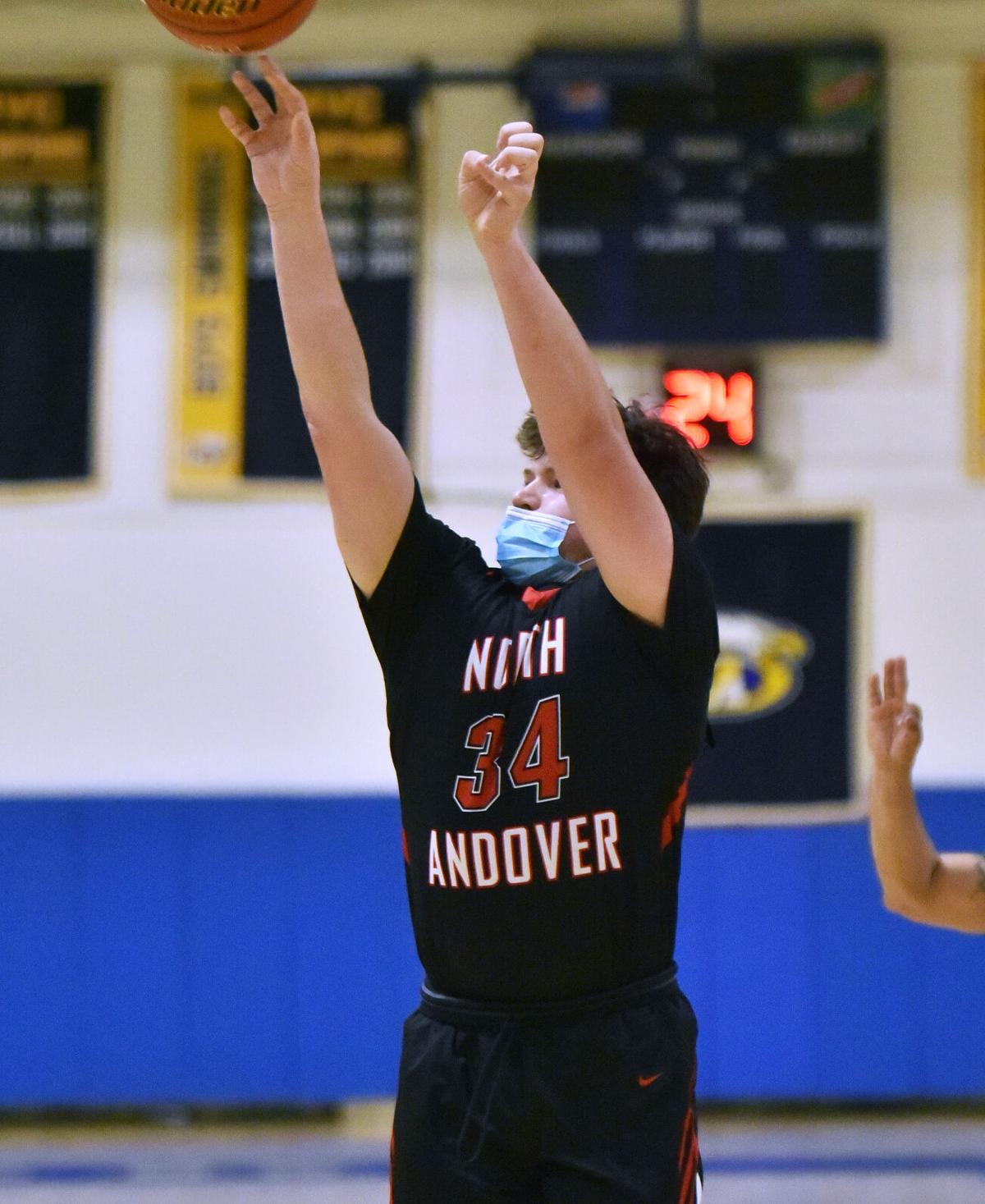 210212_ET_CRU_BoysBasketball_10.jpg