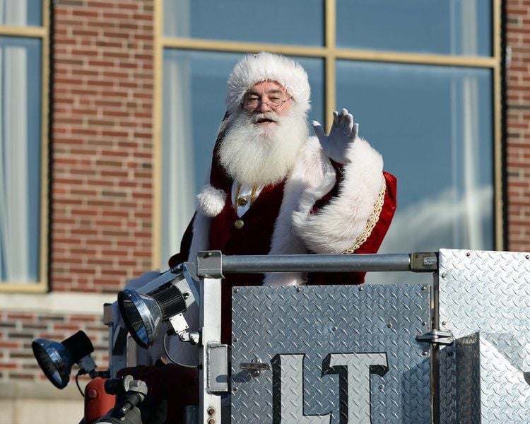 Santa Parade brings joy, kicks off holiday season News