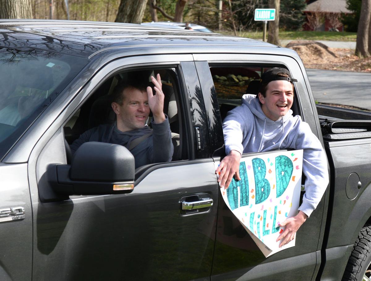 200420_ET_CRU_BIRTHDAYCARPARADE_11.JPG