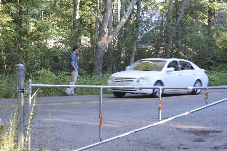 Neighbors of landfill raise traffic concerns Local News