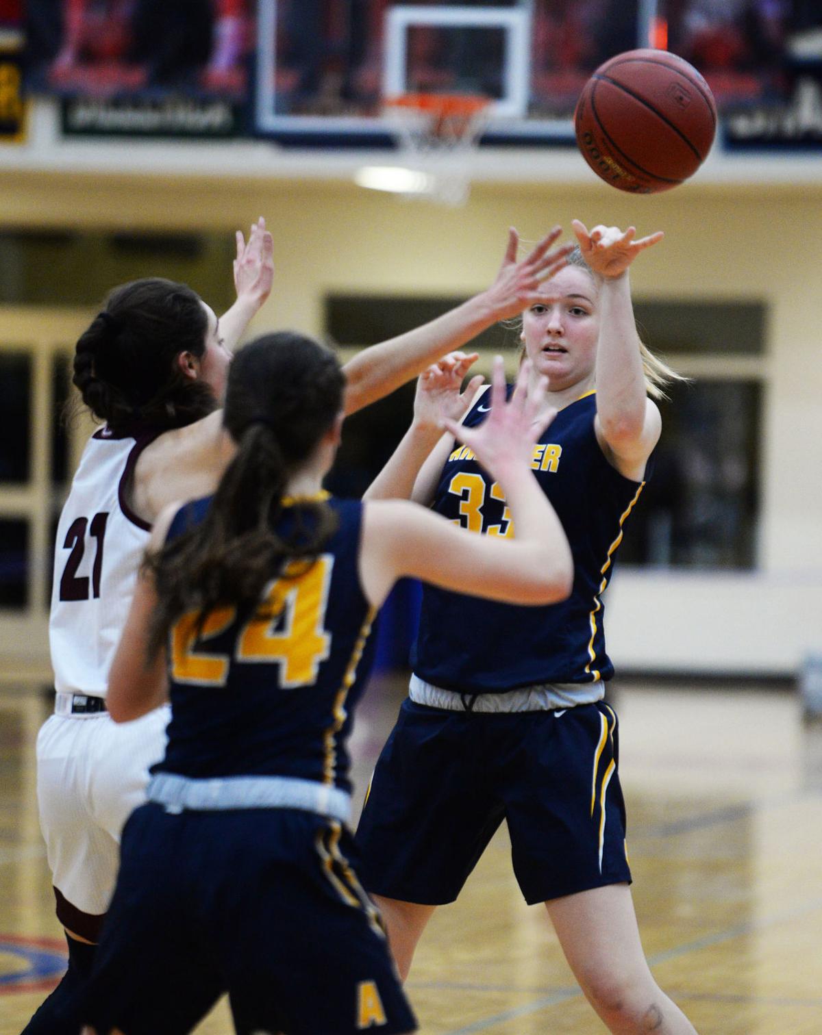 200304_ET_CRU_AHS BASKETBALL_3.jpg