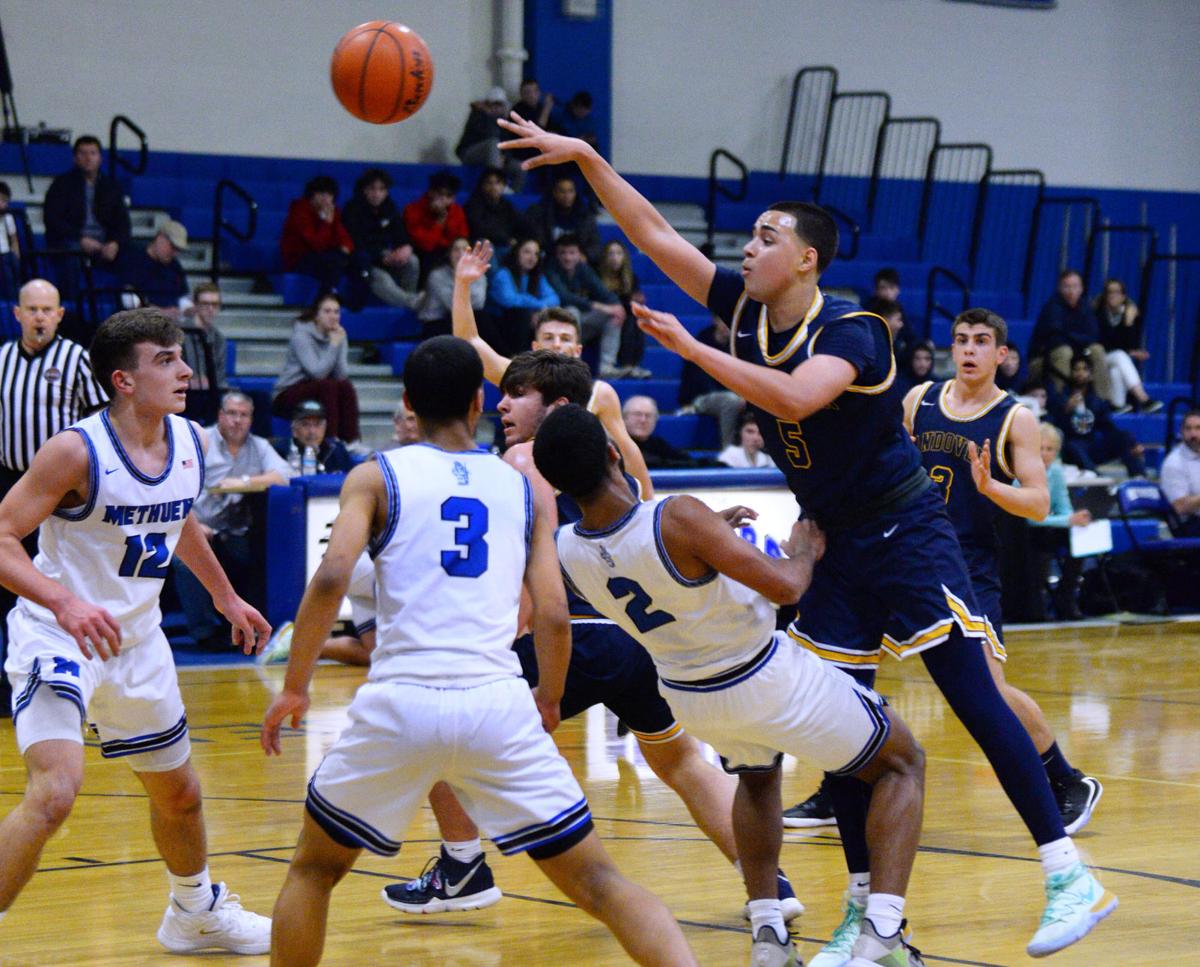 200124_AT_CRU_BASKETBALL_9.JPG