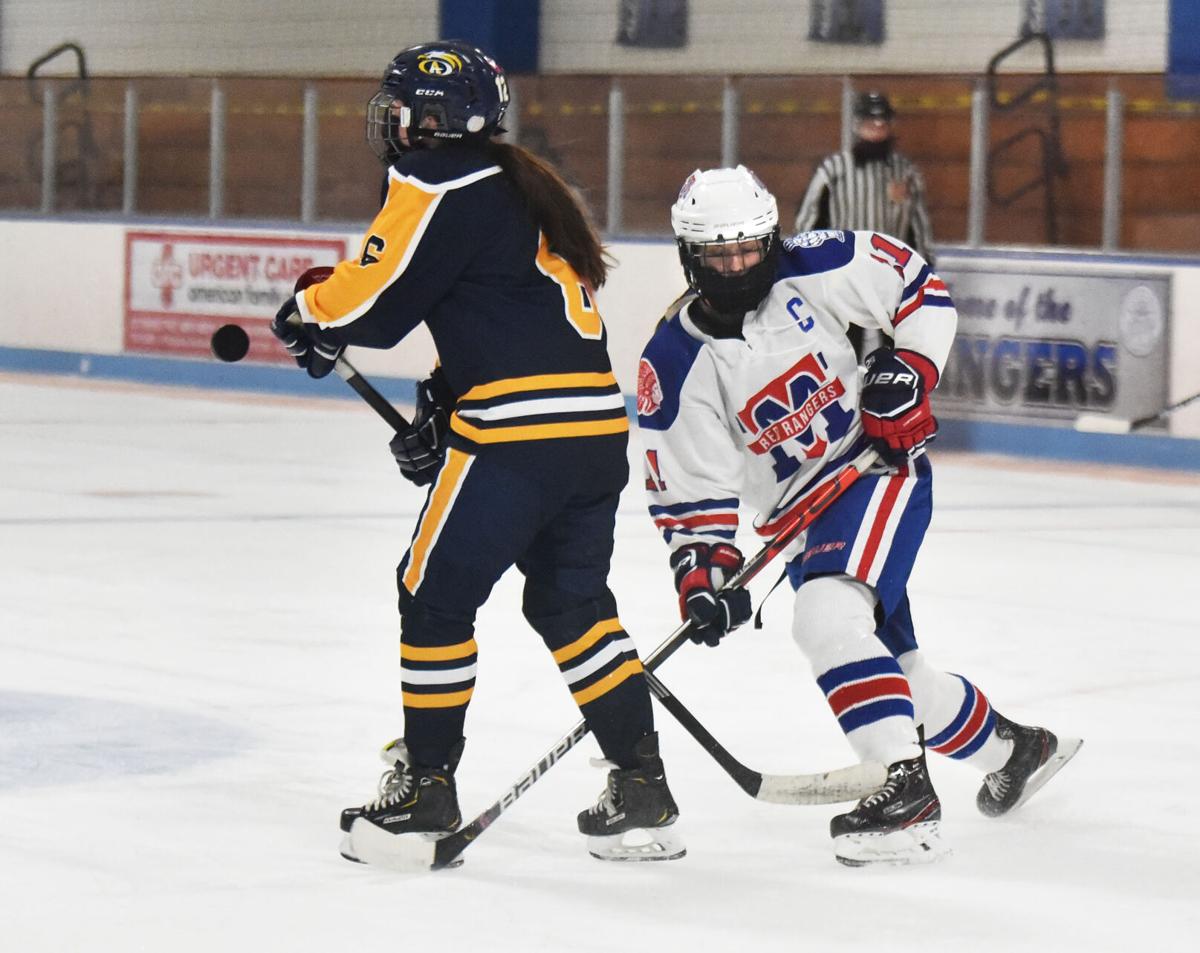 210113_ET_CRU_GIRLSHOCKEY_9.JPG