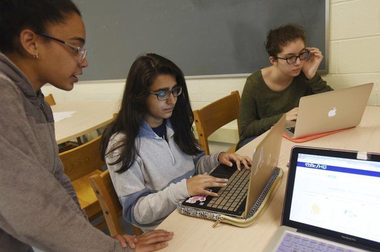 Girls Who Code Club defies male-dominated world of computer science