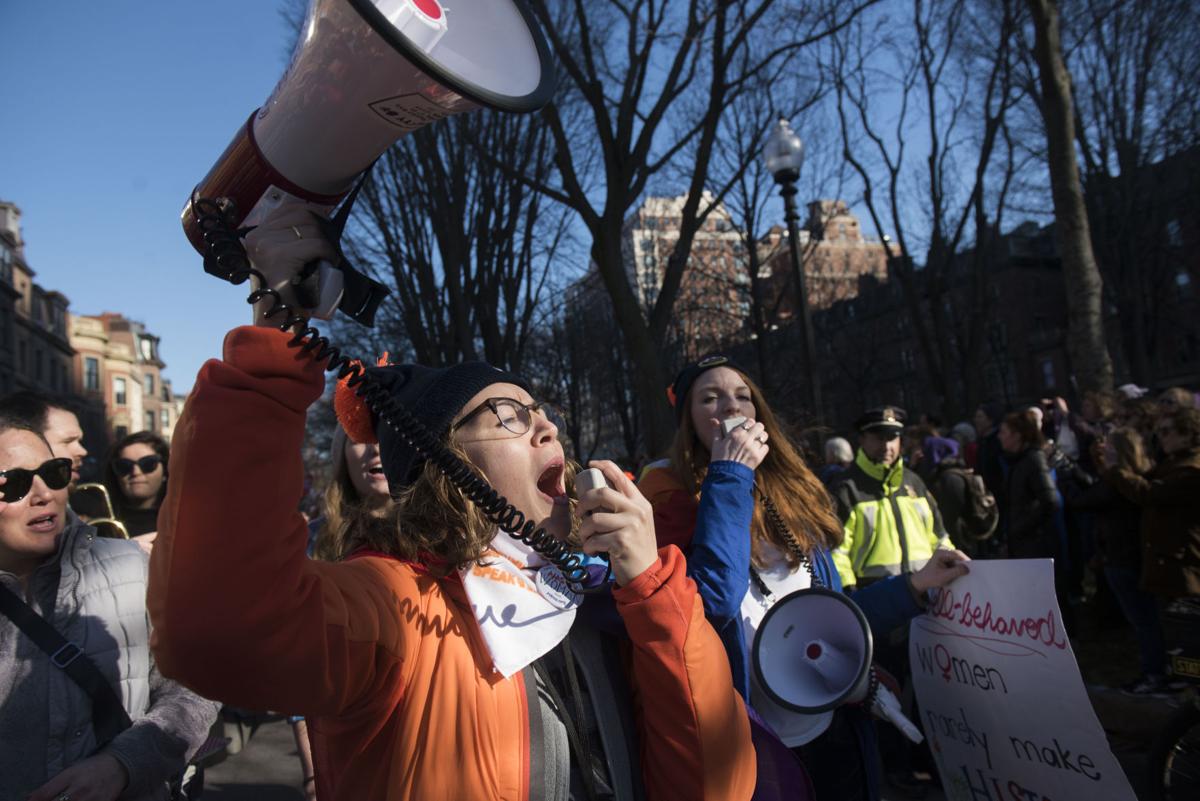 170121_ET_SGo_womensmarch003.jpg MARCH