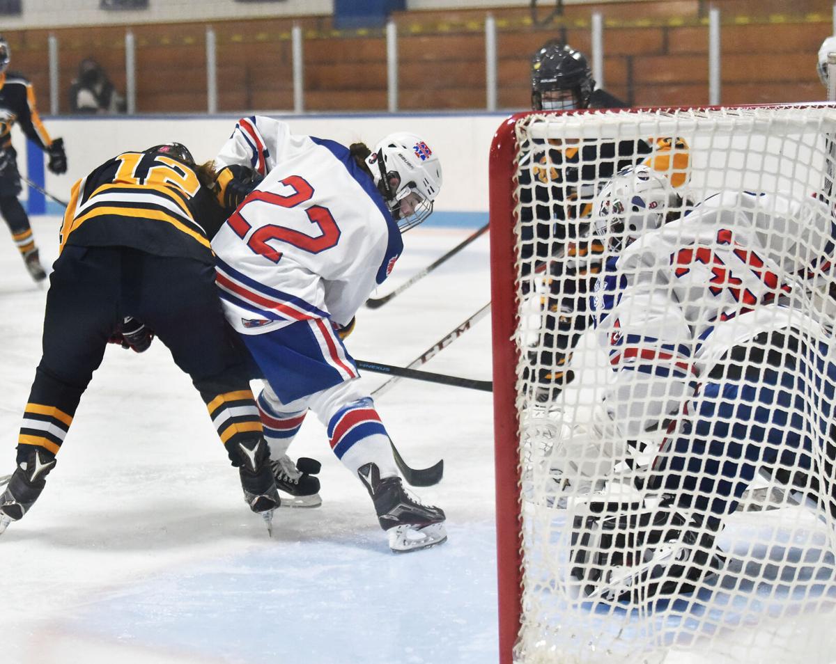 210113_ET_CRU_GIRLSHOCKEY_15.JPG