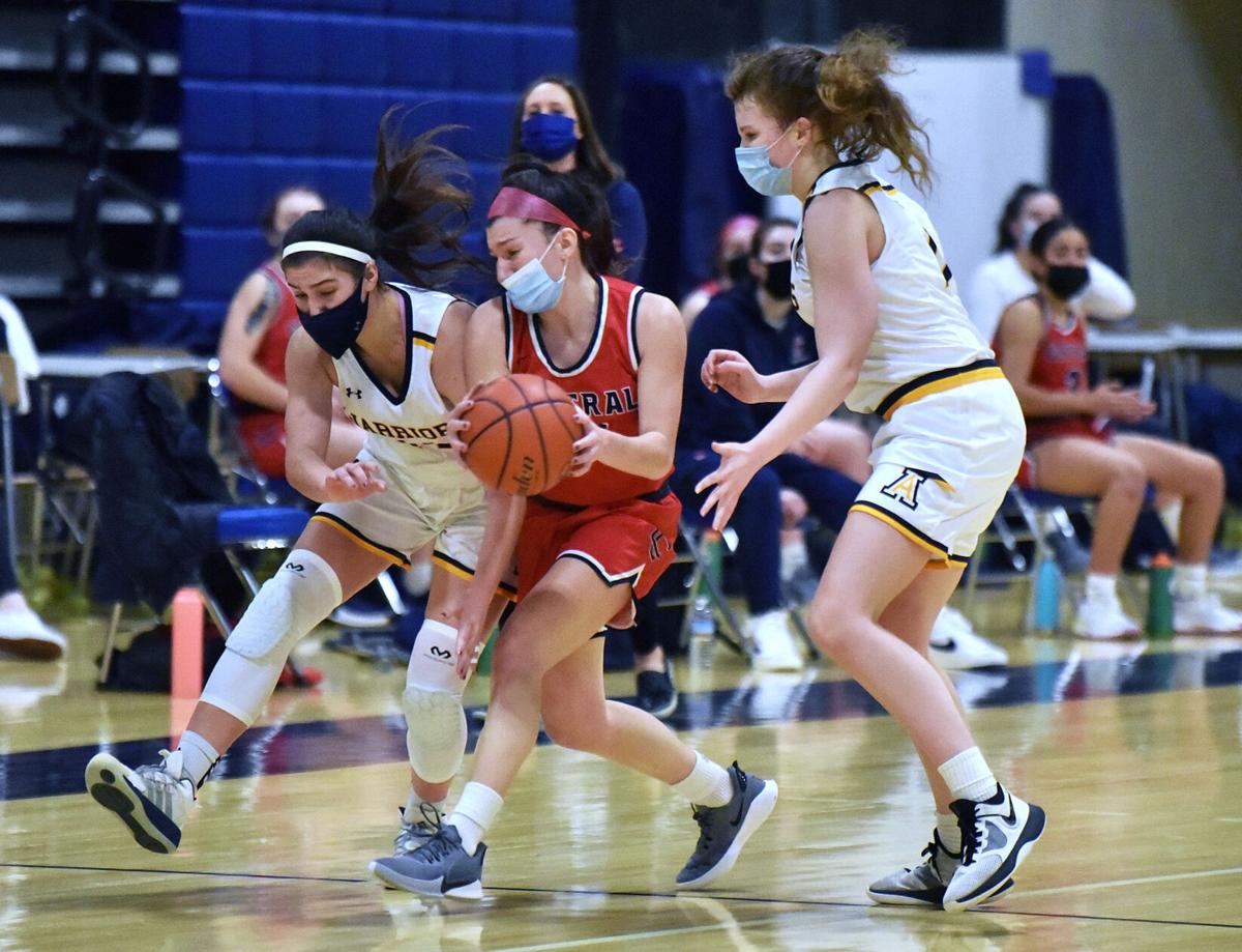 210115_ET_CRU_GirlsBasketball_4.JPG