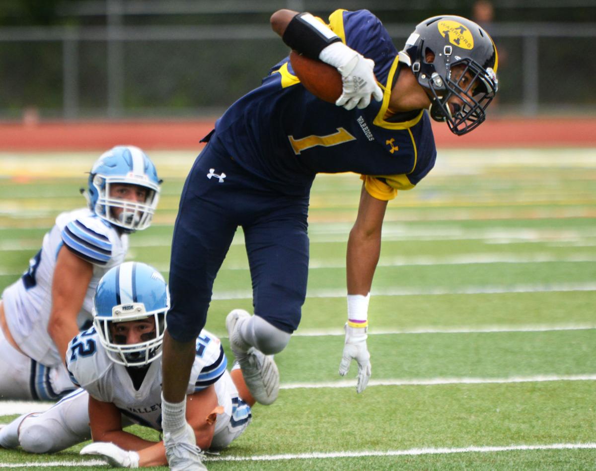 190916_AT_CRU_AHS FOOTBALL_4.JPG
