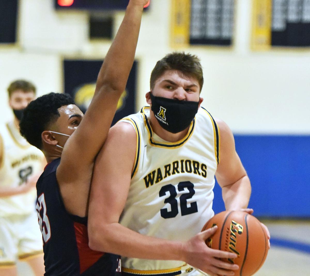 210112_ET_CRU_BASKETBALL_1.JPG