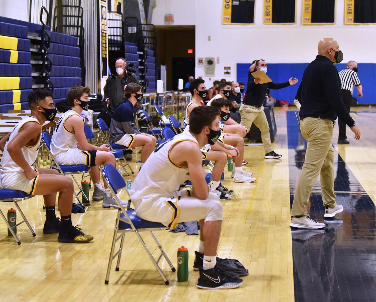 210112_ET_CRU_BASKETBALL_3.jpg