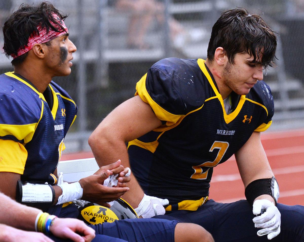 190916_AT_CRU_AHS FOOTBALL_14.JPG