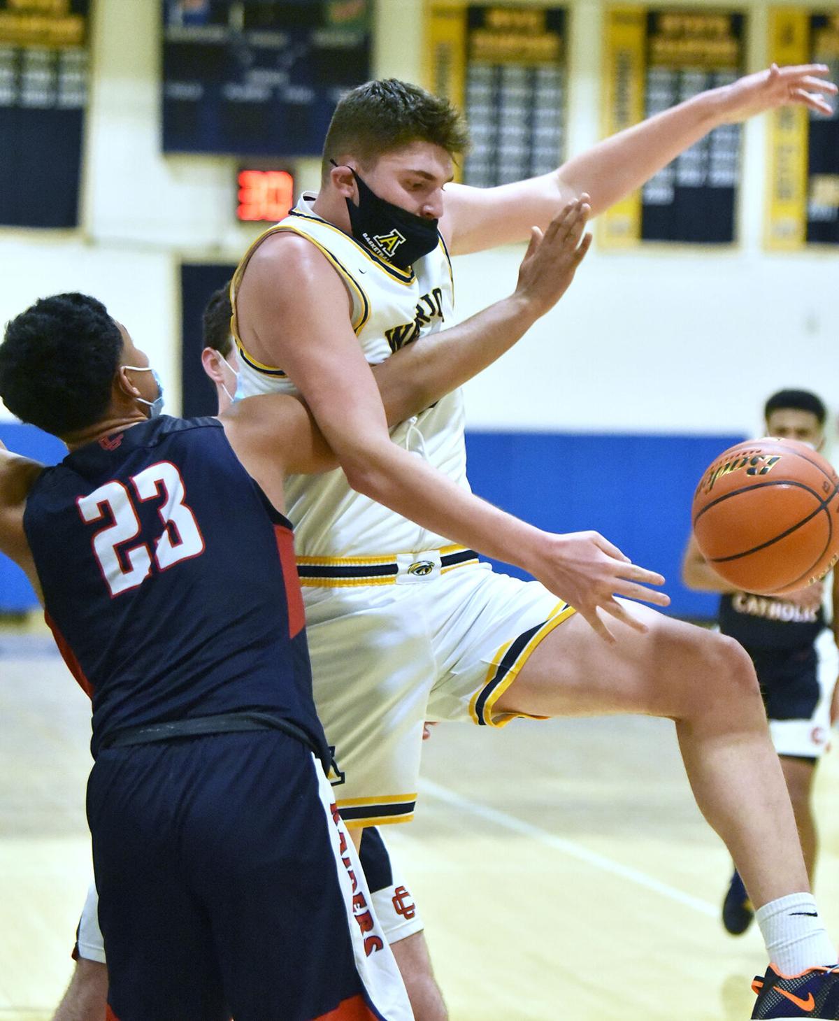 210112_ET_CRU_BASKETBALL_6.jpg