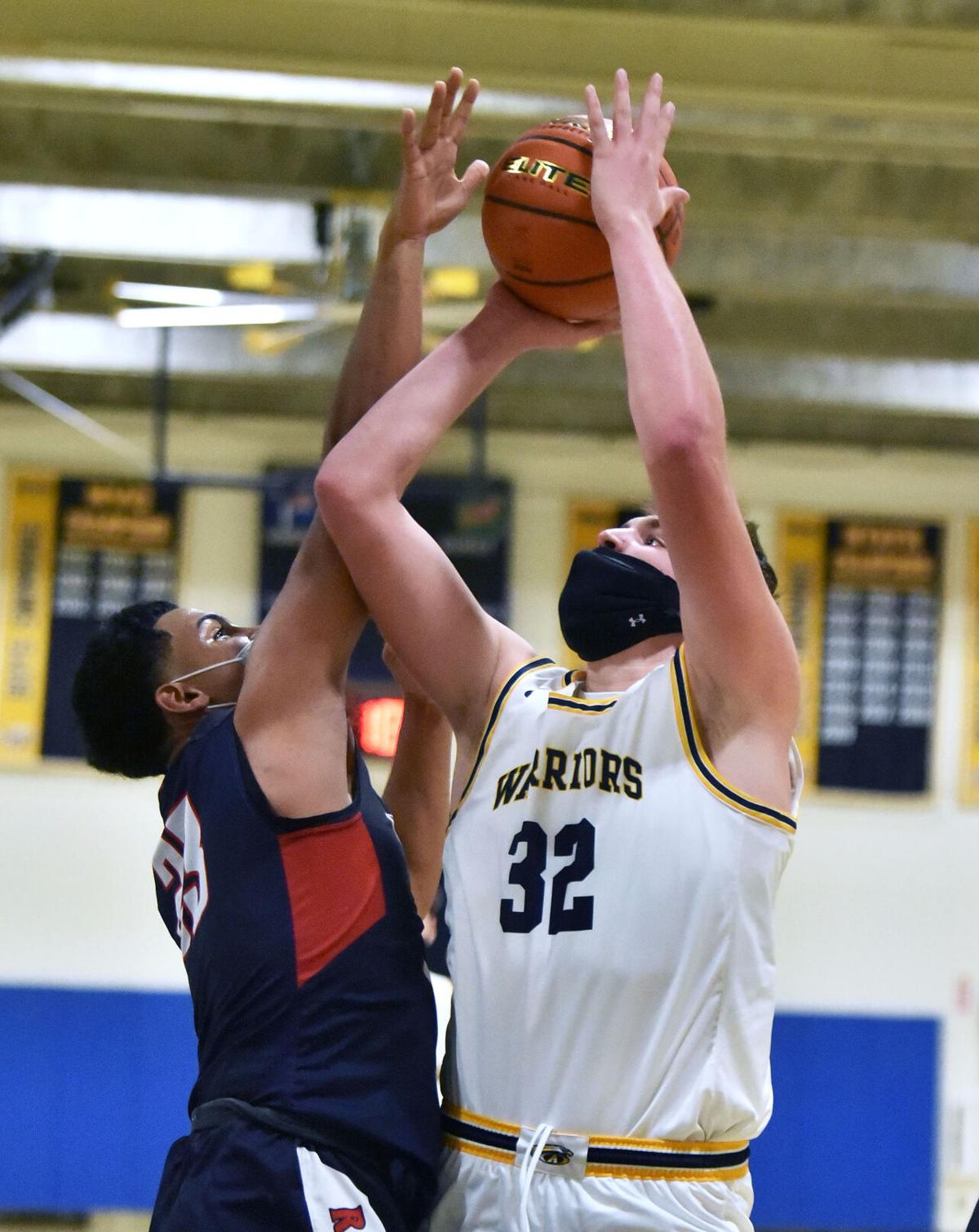 210112_ET_CRU_BASKETBALL_7.jpg