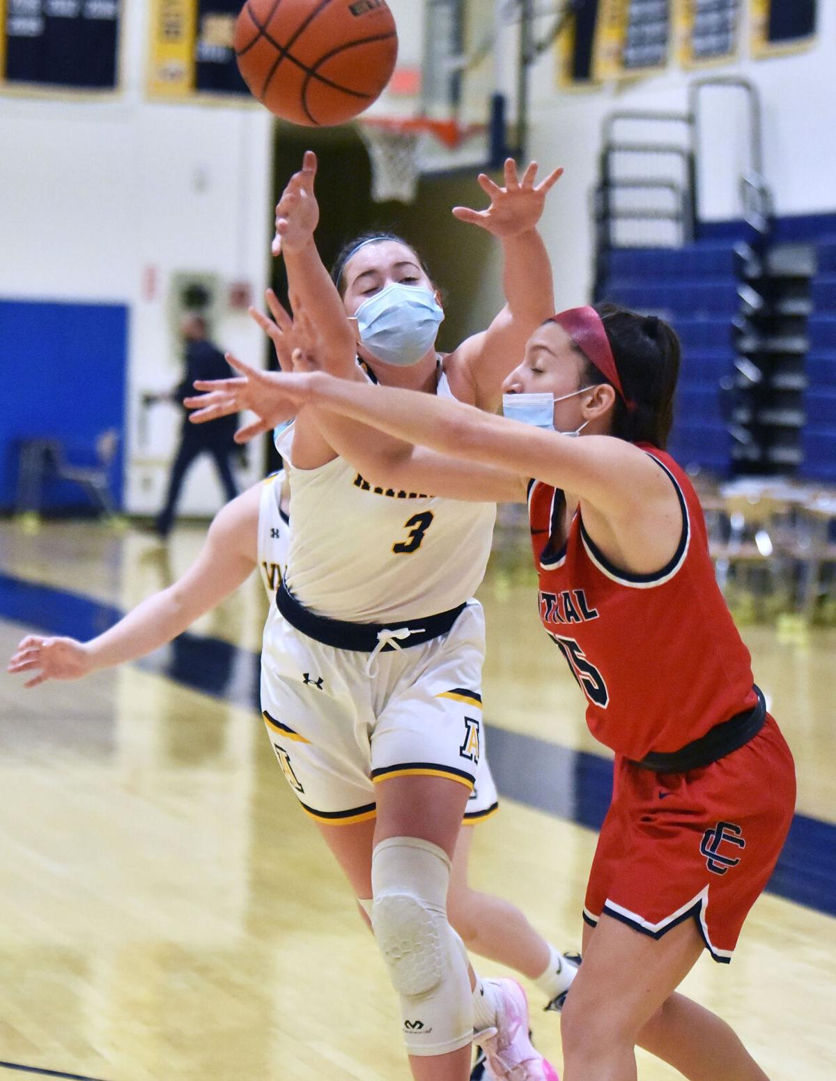 210115_ET_CRU_GirlsBasketball_22.JPG