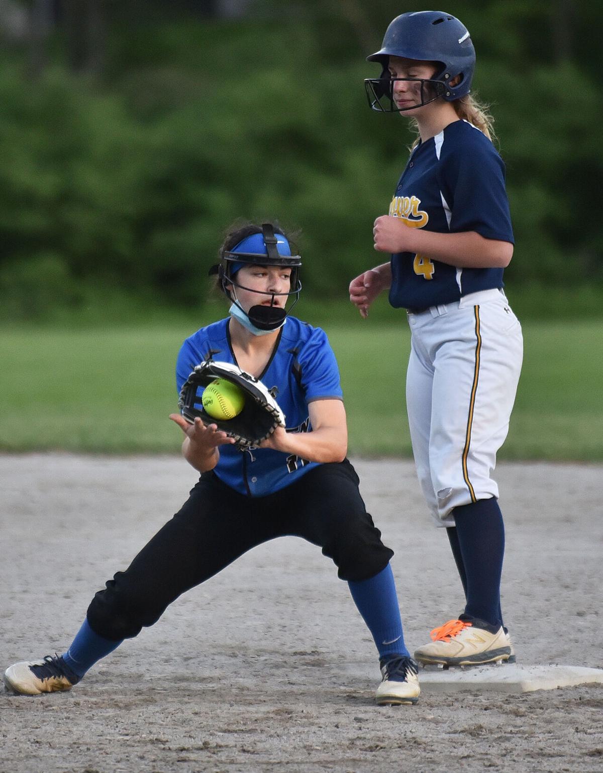210524_ET_CRU_SOFTBALL_20.jpg