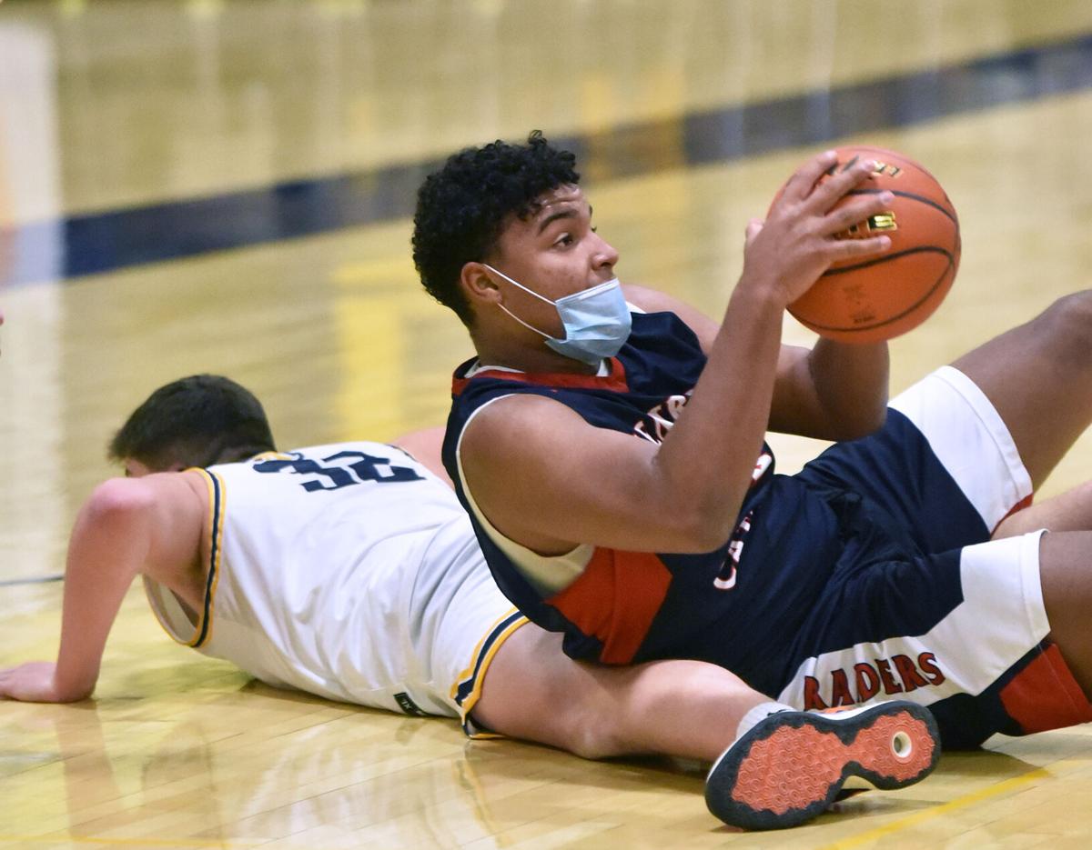 210112_ET_CRU_BASKETBALL_22.JPG