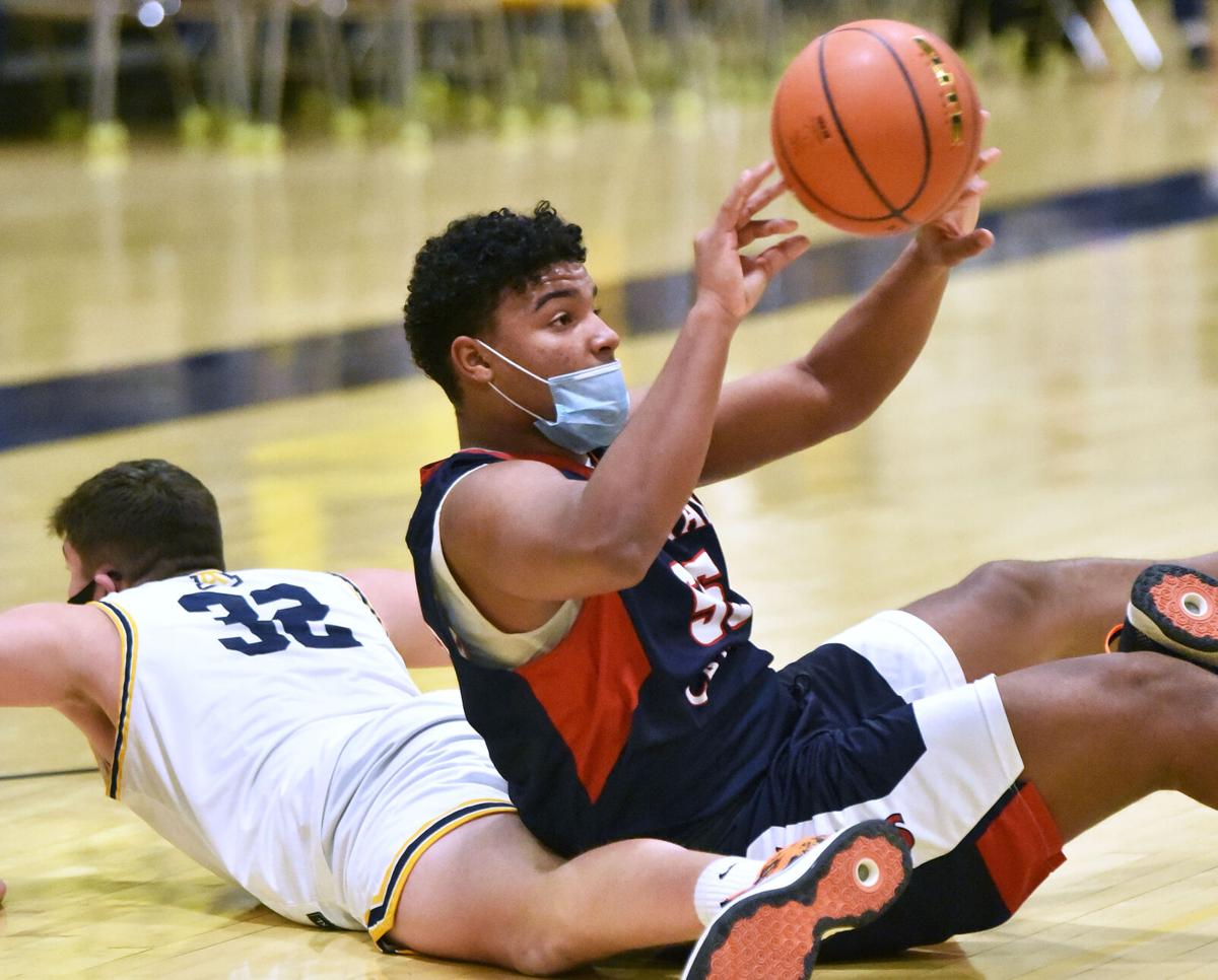 210112_ET_CRU_BASKETBALL_23.JPG