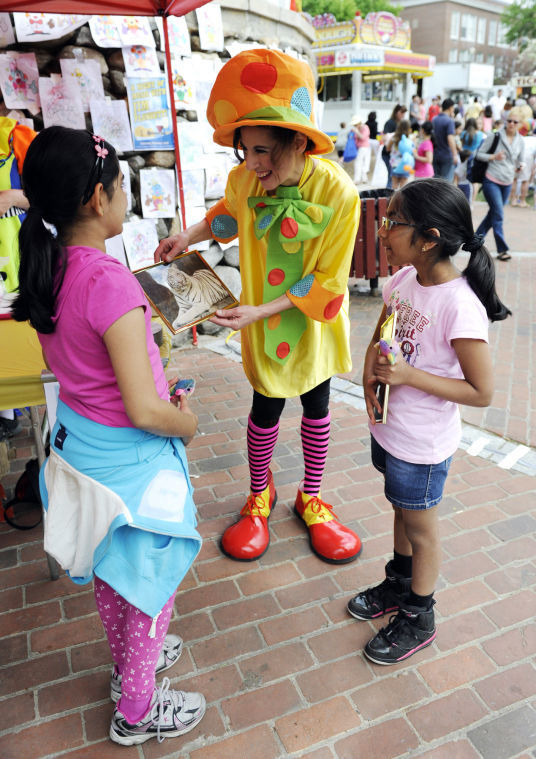 130518_at_tje_clowntown_05.jpg