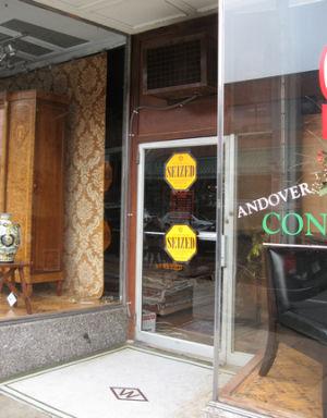 Sheriff Seizes Downtown Business Over Unpaid Rent Local News Andovertownsman Com