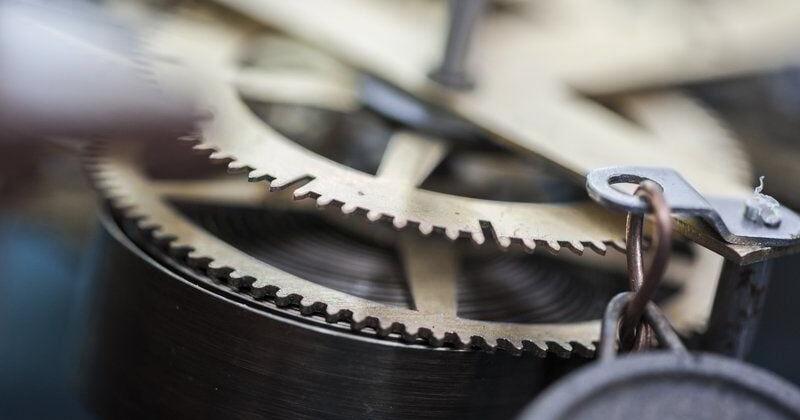 Cleaning their clocks: Andover master horologist keeps the hands of ...