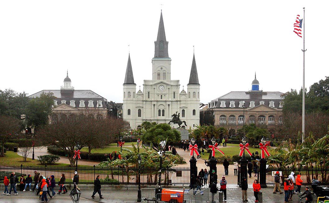 Sugar Bowl Allstate Sugar Bowl Parade Slideshows