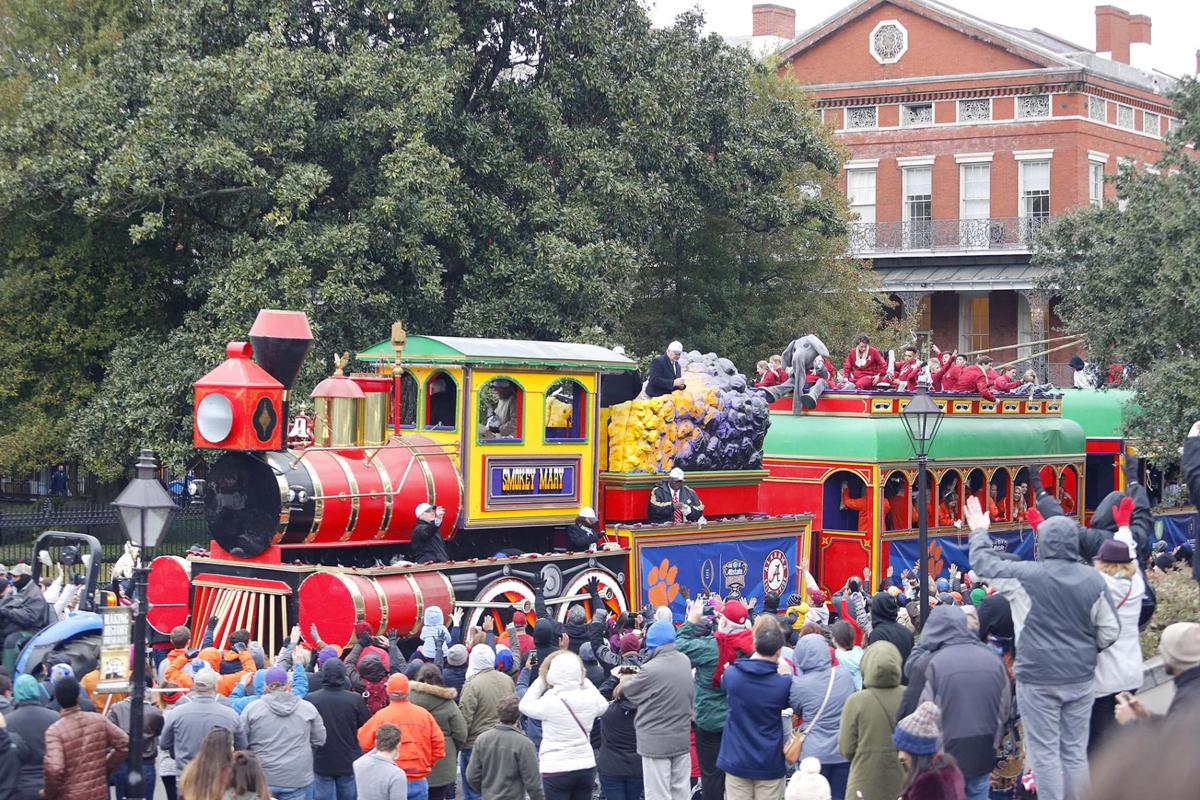 Sugar Bowl Allstate Sugar Bowl Parade Slideshows