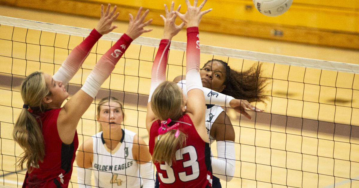 Photo Gallery: CaroStrong Volleyball Tournament at Jacksonville High School