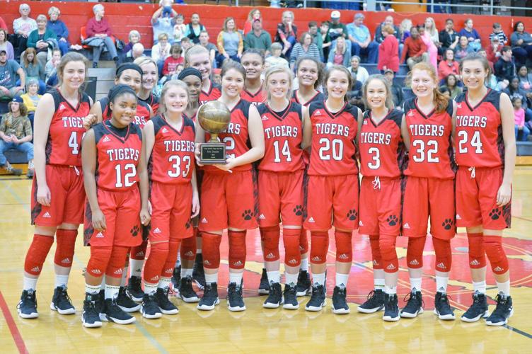 Images from the Cleburne County vs Pelham, AHSAA basketball