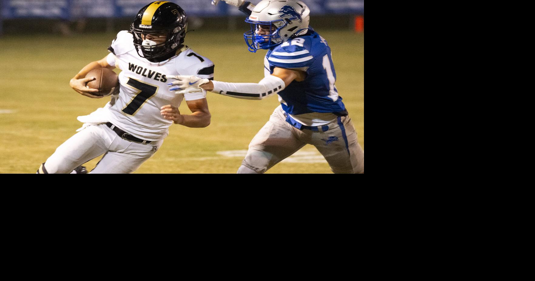 Duke is a dual threat dominator for Fayetteville