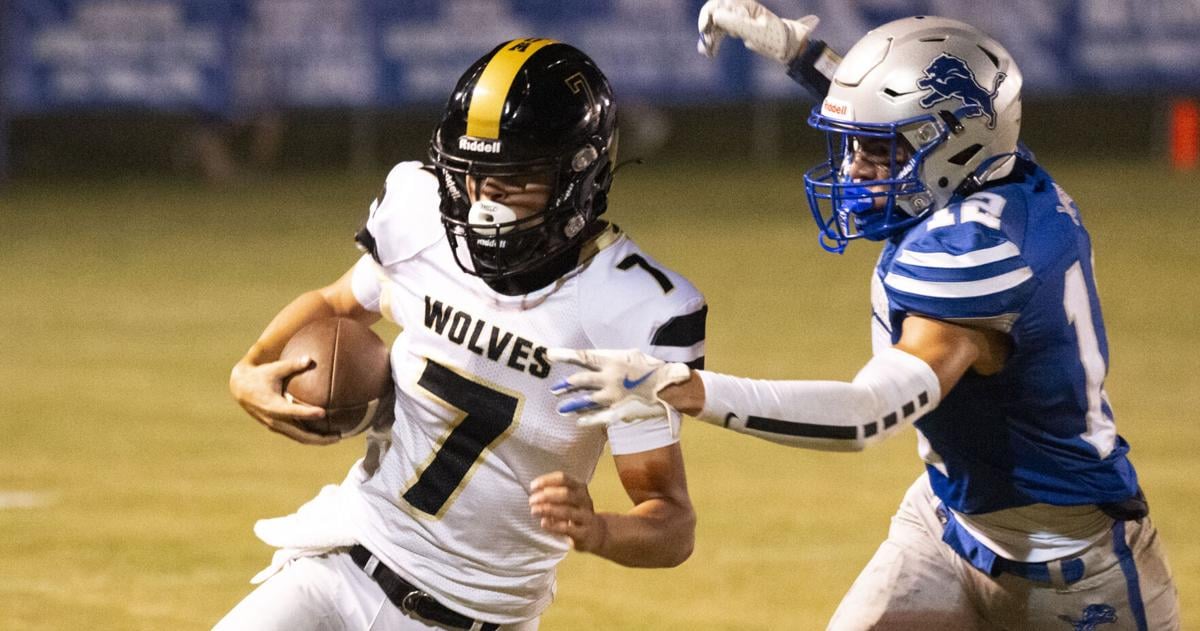 Duke is a dual threat dominator for Fayetteville